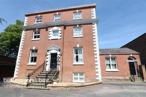 Buckingham House Apartment 2 Macclesfield Bagian luar foto